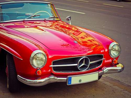 cracha Mercedes Benz
