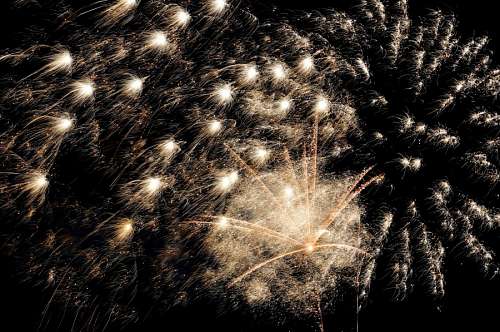 Jogo de fogos de artifício Feliz Ano Novo 2017