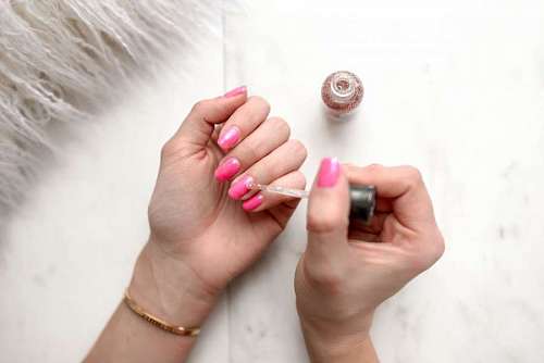 esmalte Unhas pintadas de rosa