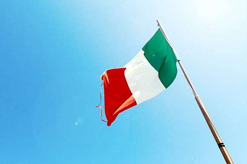 mexicano Bandeira do México com o céu azul ao fundo