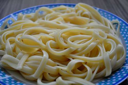 espaguete Macarrão
