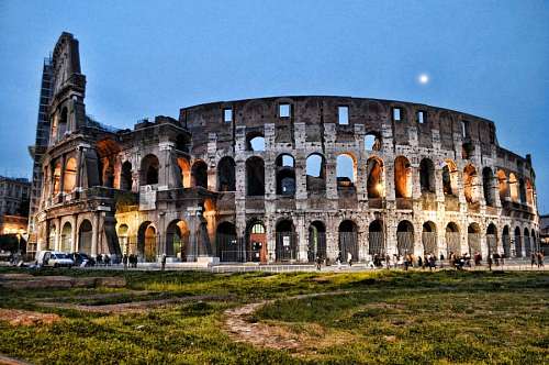 Coliseu à noite, Roma, Itália