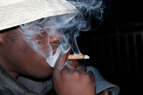 Fumar homem