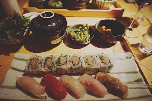 Degustação de Sushi em um restaurante
