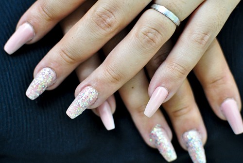 dual Unhas acrílicas com glitter
