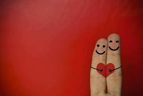 coracao amor conceito mao Amo os dedos do conceito no amor
