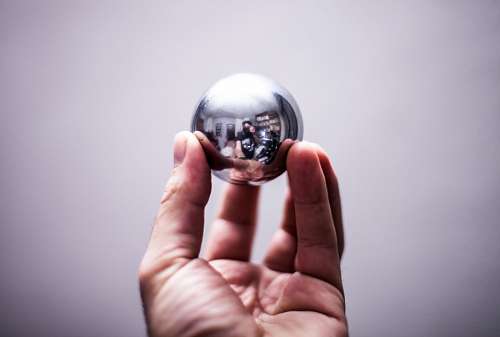 Bola de metal