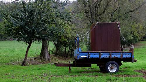 Reboque de campo