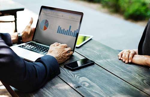conselho Estatísticas durante uma reunião de trabalho