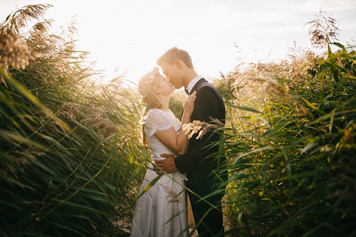 apenas Apenas casado no campo