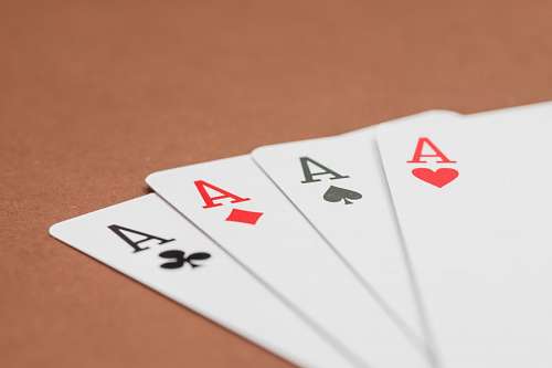 vitoria Ás de Poker