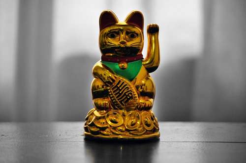 abundancia Maneki Neko, gato afortunado