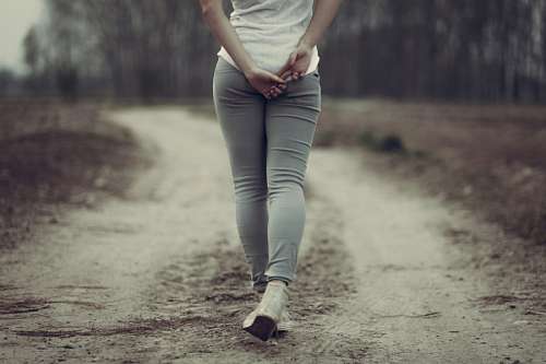 Mulher andando