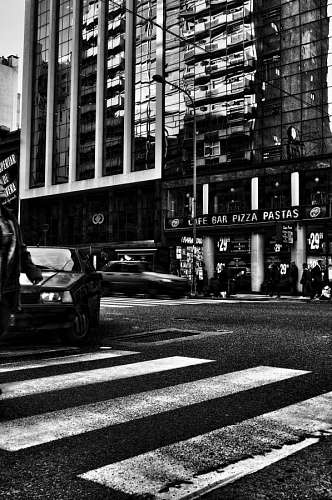 Av Corrientes, Buenos Aires, Urbano