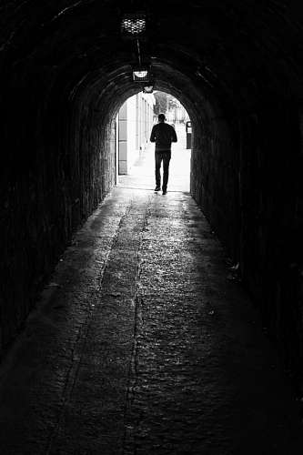 irlanda Fim da estrada, Tunel