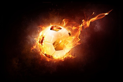 Bola de futebol em chamas