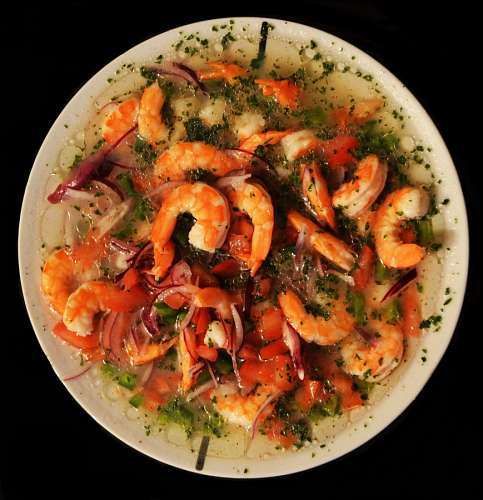 shri Salada de camarão