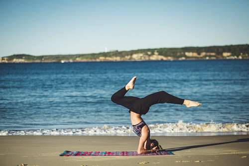 praticando Mulher, prática, ioga, praia