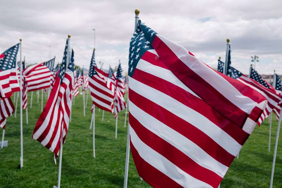 americana, independência, eua, dia, américa, feriado, julho, celebração, feliz, nacional, bandeira, unido, liberdade, azul, plano de fundo, vermelho, patriótico, quarto, 4, patriotismo, saudação, design, 4 de julho, evento, branco, estados, estados unidos, dia da independência, país, comemorar, história, nação, 4, quarto de julho, liberdade, 4 de julho, 4 de julho, 4 de julho plano de fundo, bandeira eua, bandeira dos estados unidos, memorial