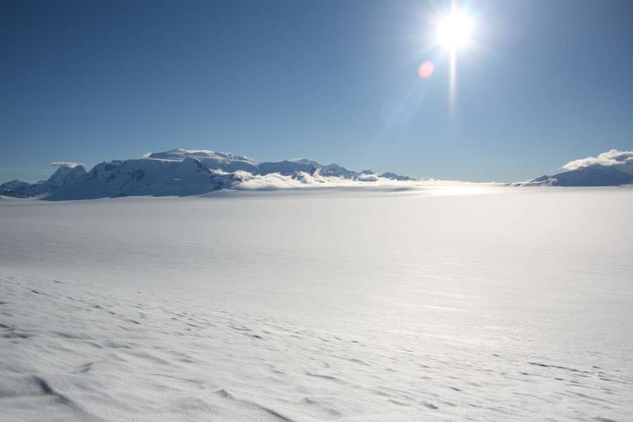 El Chalten, Chalten, Santa Cruz, Argentina, Patagônia, paisagem, dia, turismo, neve, Andes, montanha, formação rochosa, pico, frio, neve,