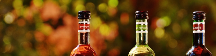 wine, bebem, restaurant, weinstube, alcohol, bottles, wines, germany, frança, espanha, enjoy, garrafa de vinho, comemoração, enjoy, drink. imagem panorâmica