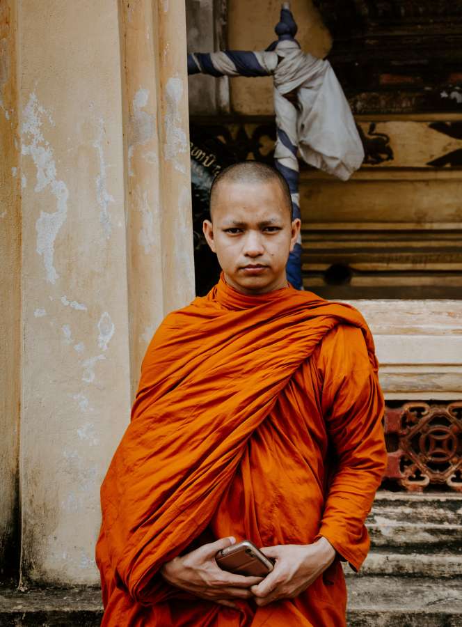ásia, crianças, asiático, myanmar, budismo, tradição, caminhada, mulher, jovem, burma, rua, monge, pessoas, cultura, budista, templo, viagem, manto, oração, comida, religião, ao ar livre, mosteiro, religioso, novato, pobreza, grupo, oriental, étnico, pobre, buda, rural, meninos, peregrinação, vermelho, velho, bagan, esmola, coletar, adoração, sudeste, oferta, tradicional, birmanês, matinal, cultural, idoso, pequeno
