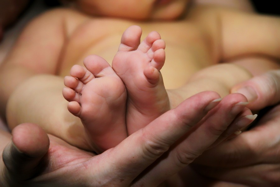 mãe, filho, mãos, bebê, recém-nascido, pé, pés, amor, família, close-up,