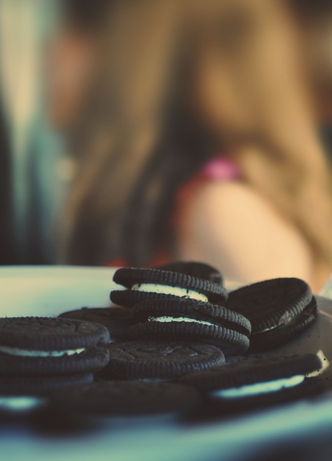 Bolinhos de chocolate Cookies, biscoitos, chocolate, doce, refeições, oreo, menina