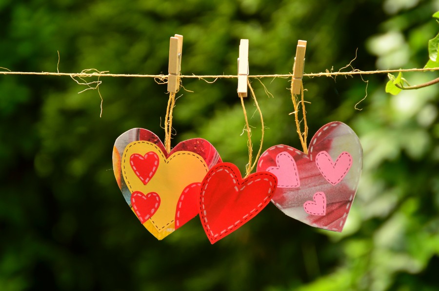 coração, cabo, suspenso, amor, juntos, símbolo de amor, amizade, bem vindo, saudação cartão, saudação, conectividade, sentimentos, símbolo, prendedores de roupa