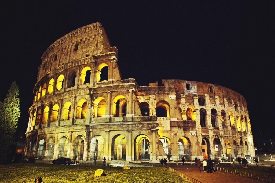 roma, coliseu, noite, noturna, lugar turístico, ruína, ruínas, arquitetura, europa, itália, ninguém, iluminado, luzes,