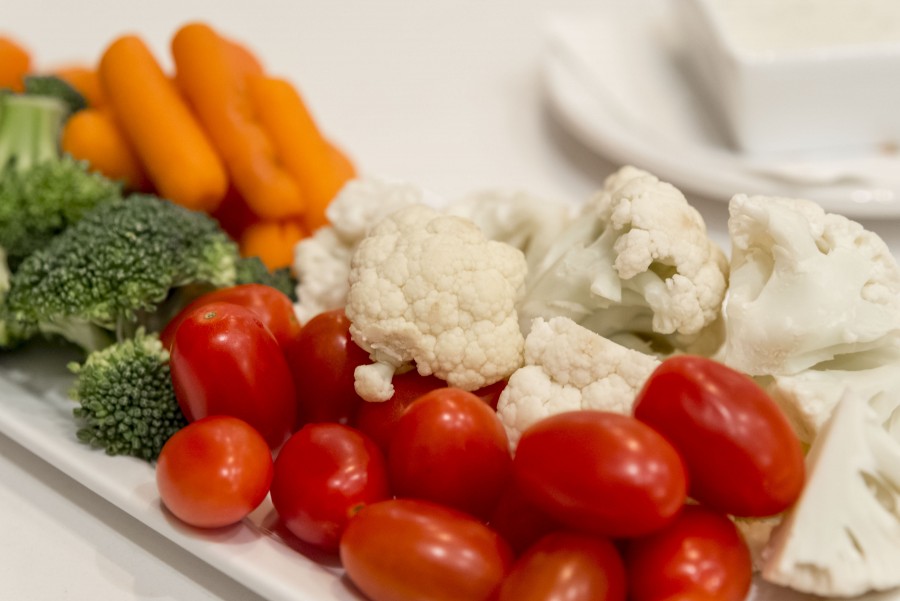 salada, legumes, vegetal, couve flor, cenoura, brócolos, saudável, refeições, ninguém, fresco, tomate cereja