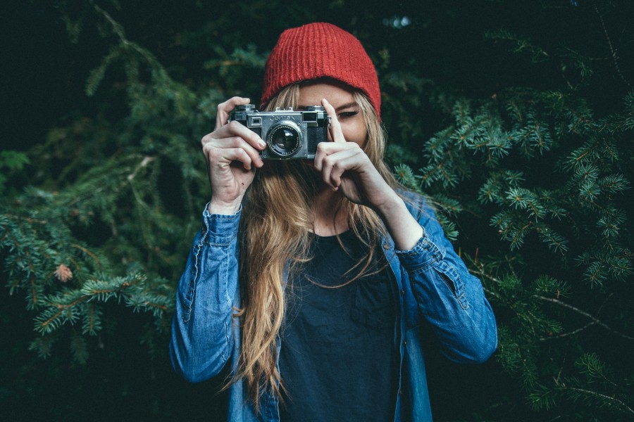 uma pessoa, pessoas, mulher, fotografia, câmera, câmera, foco, loira, jovem, fora, 20 anos de idade,