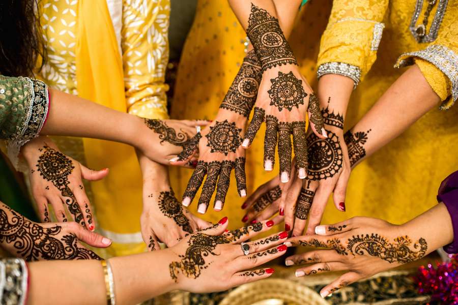 índia, indiano, cultura, design, mão, arte, tatuagem, asiático, henna, tradicional, pintura, plano de fundo, bela, mulher, celebração, tradição, hindu, fêmea, cerimônia, padrão, casamento, ásia, decoração, moda, casado, decoração, beleza, étnica, religião, corpo, ritual, casal, noivado, cultural, closeup, dourado,
