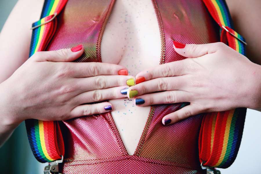 brilhante, colorido, moda, mulher, unhas, dedos, menina, mãos, humano, unha polonês, roupa, pessoa, pele, listras, estilo, cintas lésbicas, lgtb