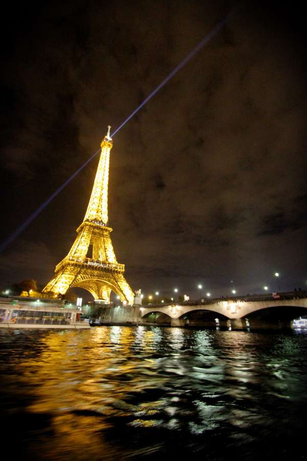torre eiffel, noite, paris, frança, luz, iluminado, destino turístico, local famoso, europa, rio, sena,
