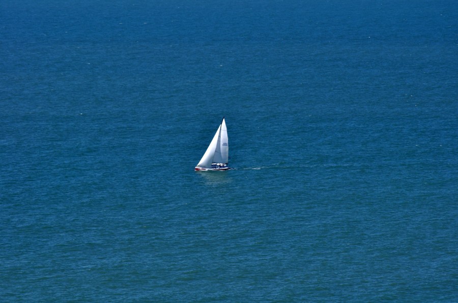 Mar del Plata, Buenos Aires, Argentina, Veleiro, azul,