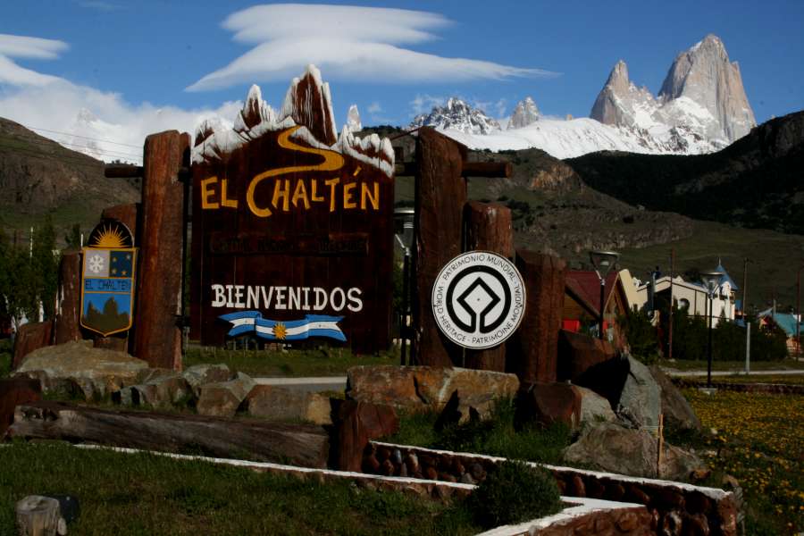 El Chalten, Chalten, Santa Cruz, Argentina, Patagônia, paisagem, dia, entrada, cartaz, turismo,