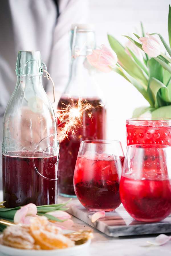 cocktail, bebida, frio, frutas, fruta, morango, vermelho, vidros, garrafa, vidro, cor, fresco, frescor, sangria, vinho,