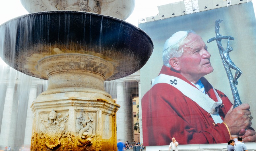 Fonte, religião, Roma, Praça de São Pedro, o Vaticano, cidade, descobrir, Itália, religiosa, turismo, turista, viajar, férias, Papa, João Paulo II, Europa,