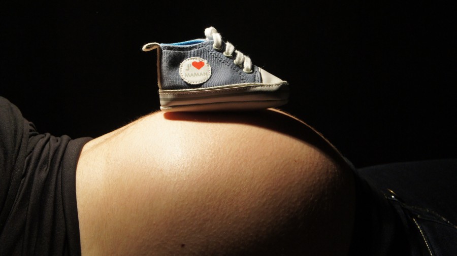 barriga, grávida, mulher, chinelo, bebê, mãe, pele, amor, família, gravidez,