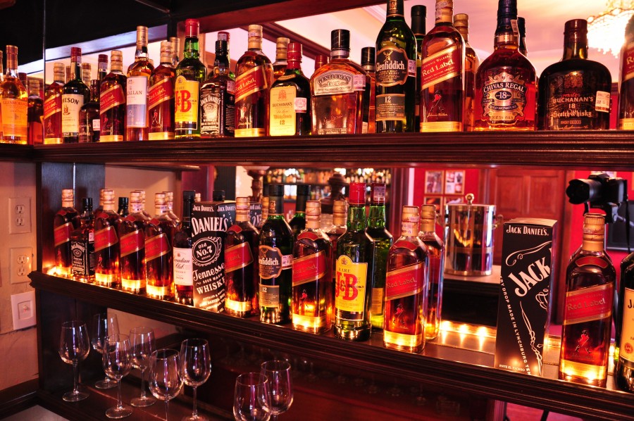 bar, interior, bebidas, bar, interior, noite, licor, alcoólico, garrafas,