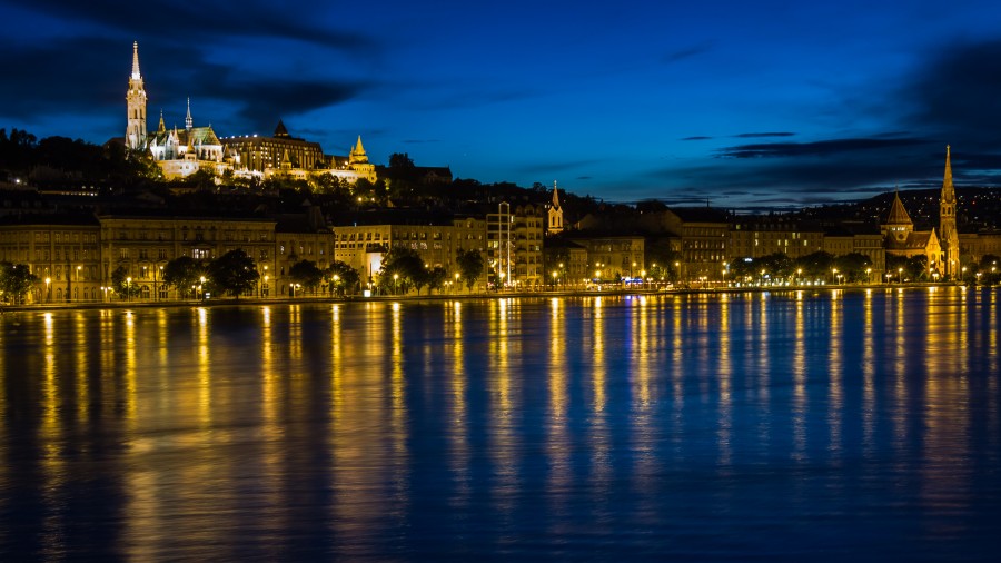 Budapest, rio, noturna, cidade, iluminado, danúbio, europa