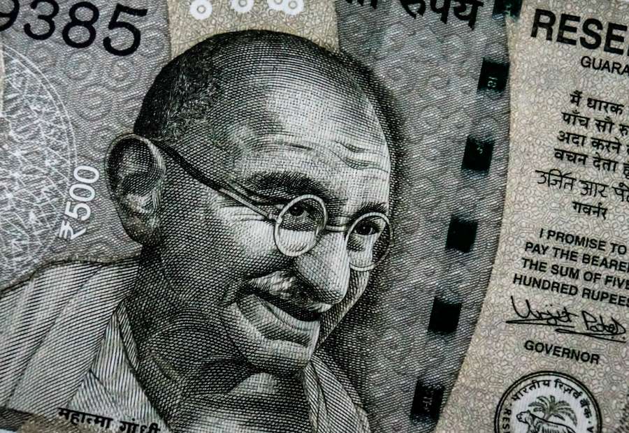 moeda, indiano, gandhi, rúpia, banco, dinheiro, financeiro, negócios, economia, fatura, finanças, dinheiro, câmbio, índia, nota, papel, cinquenta, bancário, plano de fundo, asiático, 50, investimento, notas, conceito, inr, mahatma, riqueza, rúpias, estrangeiro, ásia, comércio, mercado, líder, economia, pagamento, nacional, design, velho, mahatma gandhi, branco, sucesso, estoque, bhavan, isolado, parlamento, revolução, edifício, imagem, sansad