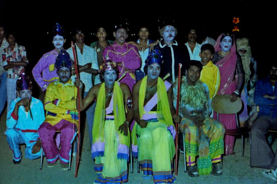 rama, religião, tradicional, celebração, feriado, ramnavami, ramayana, navami, festival, deus, navratri, senhor, sagrado, hindu, indiano, religioso, culto, ilustração, hinduísmo, plano de fundo, Índia, dussehra, carneiro, feliz, arco, rei, tradição, cultura, editável, guerreiro, cultural, navmi, ramanavami, ramayan, vetor, seta, dharma, mitológico, espiritual, ravana, banner, ram navami, poderoso, histórico, imortal, felicidade, convite, cartaz, shri, divindade
