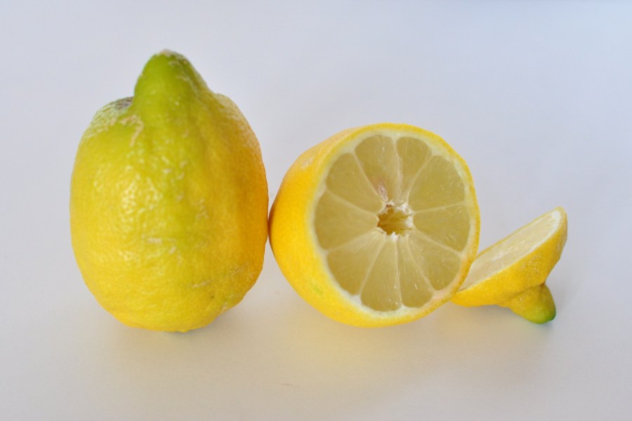 Limão, frutas, corte, metade, amarelo, dois, frutas, fundo branco, ninguém,