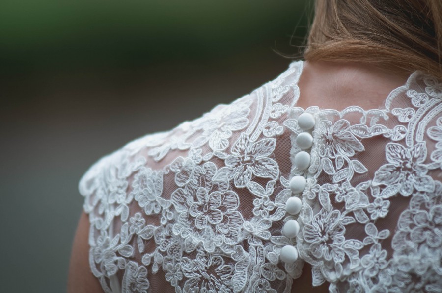vestido de noiva, elegante, gala, uma pessoa, pessoas, mulher, costas, close-up, detalhe, branco, têxtil, noiva, casamento, vestido,