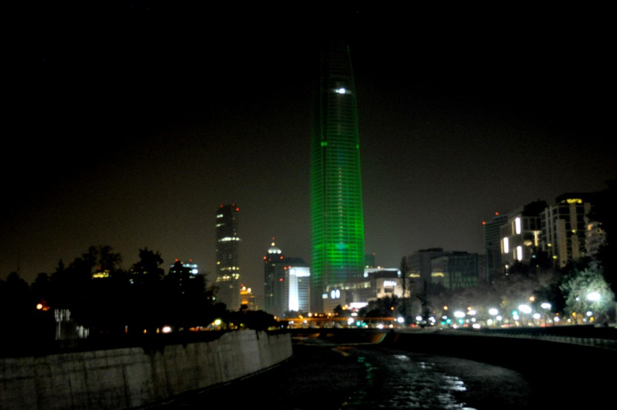 Santiago do Chile, Chile, Santiago, construção, beira-mar, cidade, urbano, reflexão, dia, paisagem, noite, verde, colorido, rio, mapocho, arquitetura,