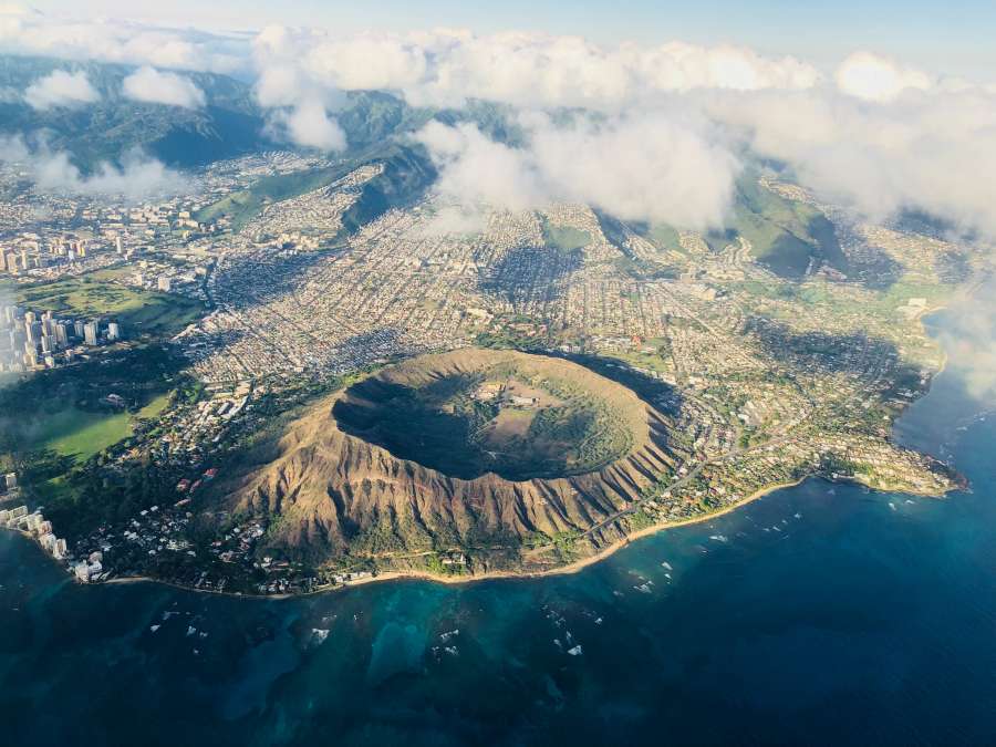aérea, cratera, havaí, vulcão, vista, paisagem, natureza, ilha, vulcânica, rocha, geologia, grande, férias, viagem, turismo, quente, derretido, ativo, oceano, ilha grande, cone, puu, natural, lago, nacional , parque, panorâmico, havaiano, água, céu, ao ar livre, desastre, américa
