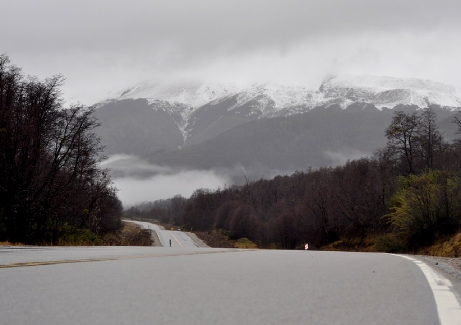 rota, agentina, neuquen, san martín de los andes, dia, estrada, estrada, montanha, montanhas, inverno, ninguém,