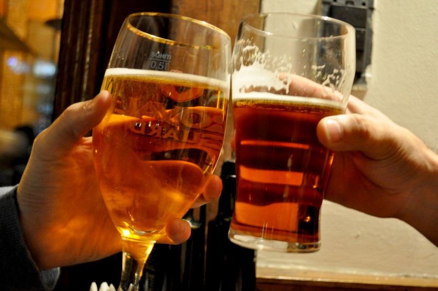 brinde, cerveja, copa, óculos, bebida, brinde, celebração, barra, interior, vidro,